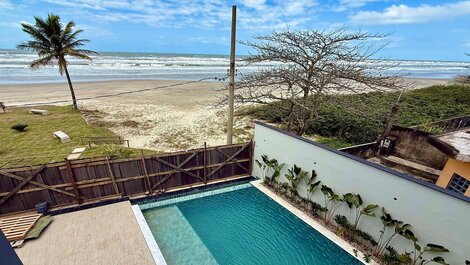 Suíte vista mar, banheira e café da manhã