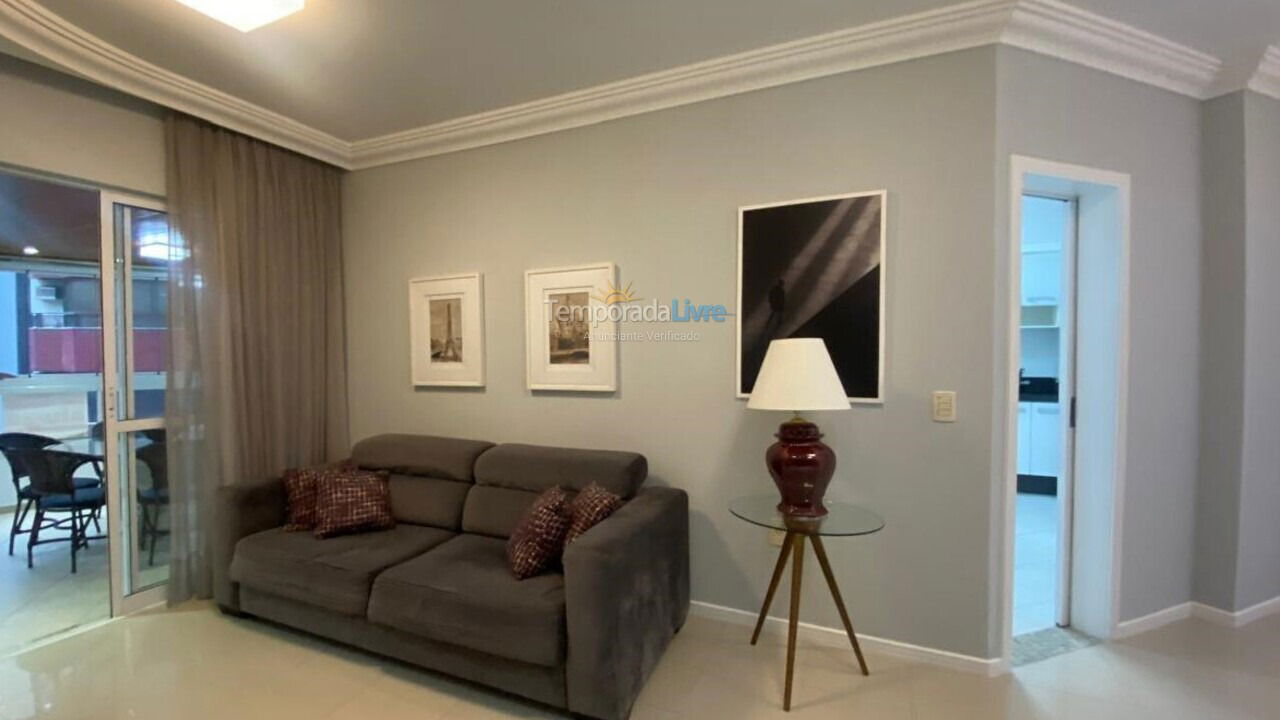 Apartamento para aluguel de temporada em Balneário Camboriú (Centro)