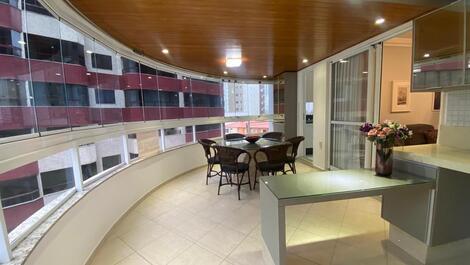 TEMPORADA- APARTAMENTO 3 SUITES NO CENTRO DE BALNEARIO CAMBORIU