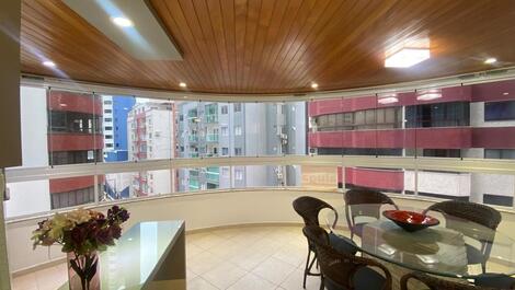 TEMPORADA- APARTAMENTO 3 SUITES NO CENTRO DE BALNEARIO CAMBORIU