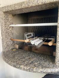 TEMPORADA- APARTAMENTO 2 DORMITORIOS NO CENTRO EM BALNEARIO CAMBORIU