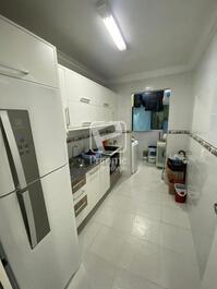 TEMPORADA- APARTAMENTO 2 DORMITORIOS NO CENTRO EM BALNEARIO CAMBORIU