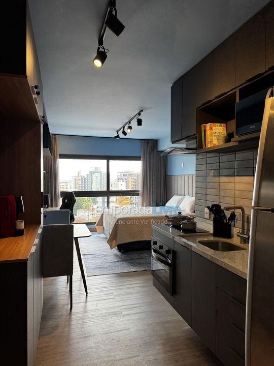 Apartamento para aluguel de temporada em Porto Alegre (Petropolis)