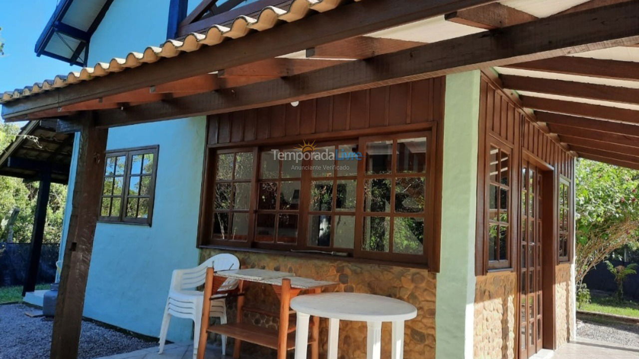 Residencial 💟💫 Casa para aluguel de temporada em Palhoça (Guarda do Embaú)