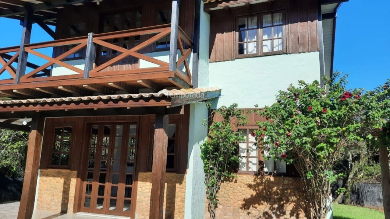 Residencial 💟💫 Casa para aluguel de temporada em Palhoça (Guarda do Embaú)