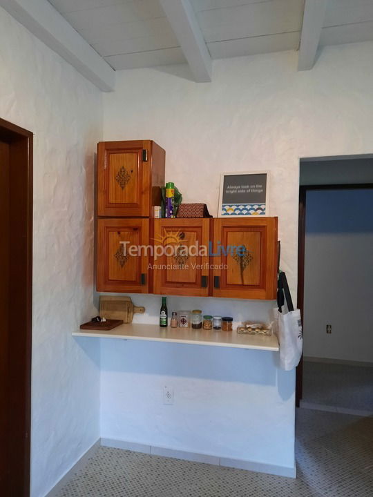 Armários 🕑 Casa para aluguel de temporada em Palhoça (Guarda do Embaú)