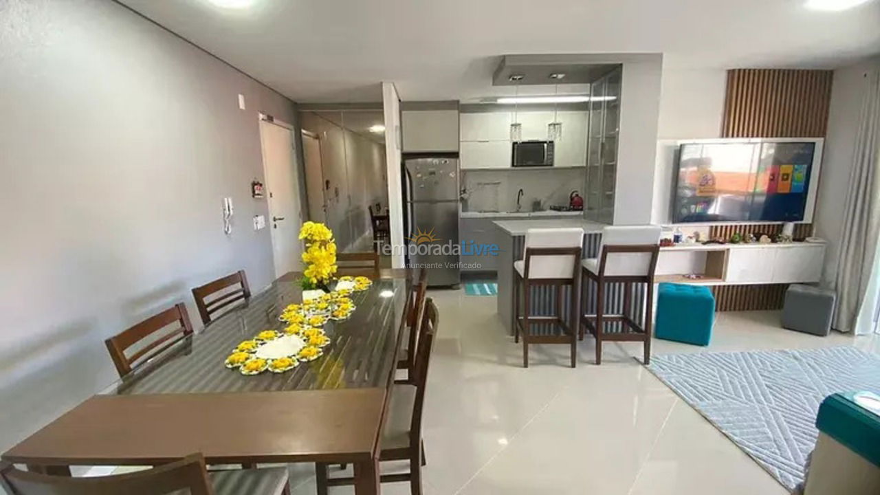 Apartamento para aluguel de temporada em Bombinhas (Praia de Bombas)