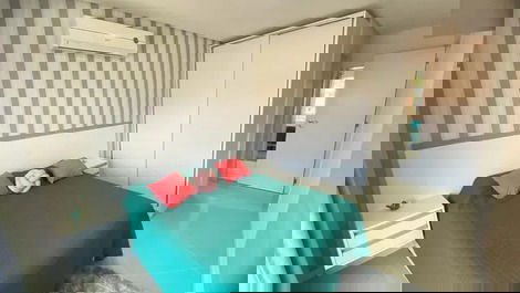 Apartamento 02 dormitórios com internet e ar condicionado para 6...