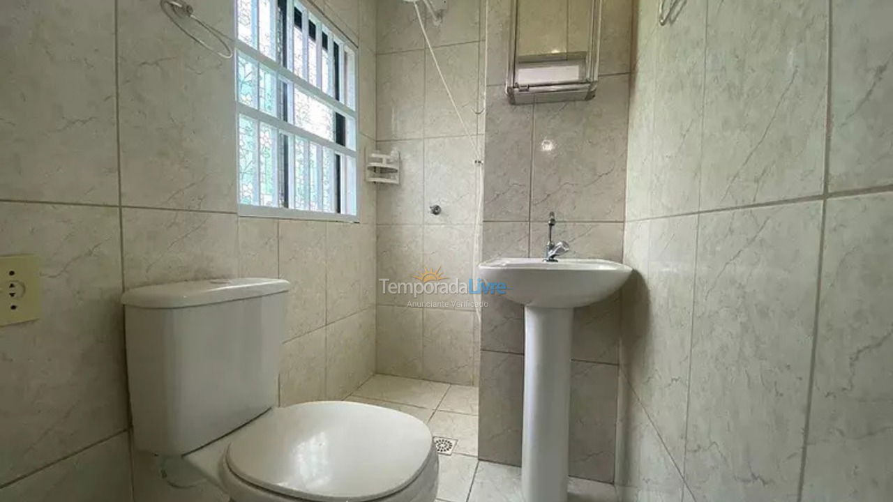 Apartment for vacation rental in Bombinhas (Praia de Bombas)