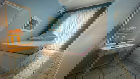 2-bedroom apartment 50 meters from Bombas beach for 5 people