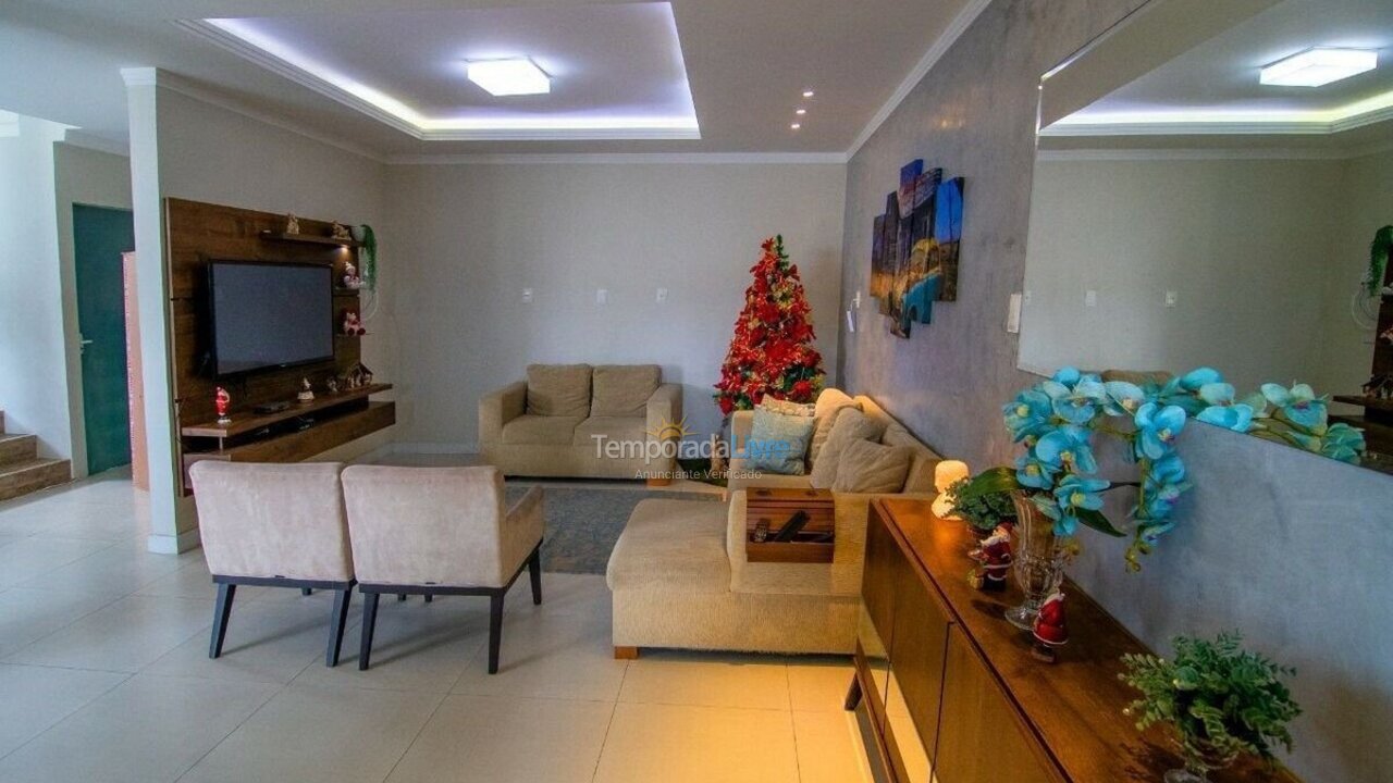 Casa para aluguel de temporada em Navegantes (Meia Praia)