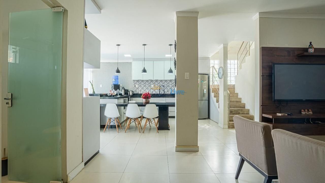 Casa para aluguel de temporada em Navegantes (Meia Praia)