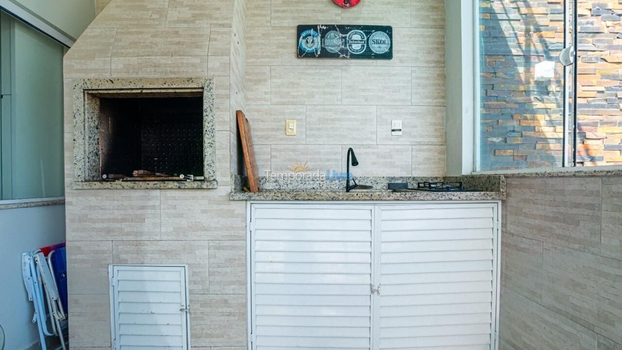 Casa para aluguel de temporada em Navegantes (Meia Praia)