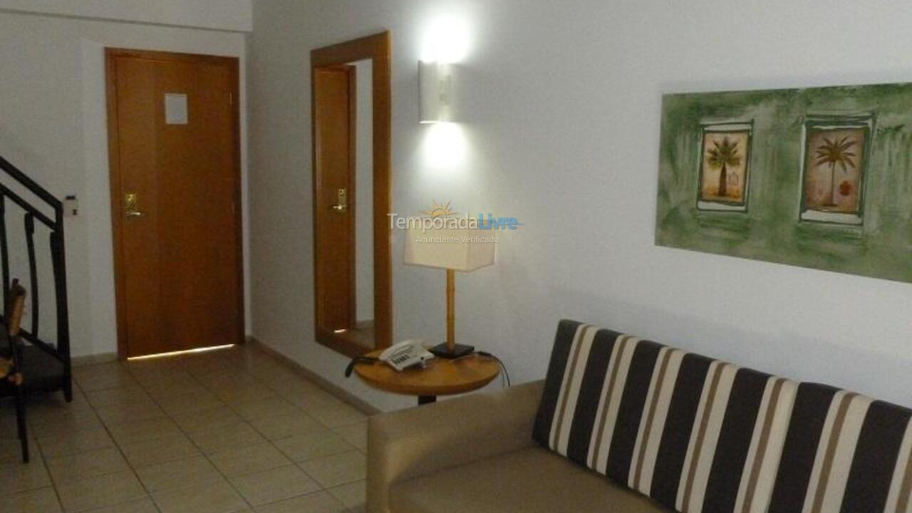 Suíte família - sofá cama Apartamento para aluguel de temporada em Rio Quente (Esplanada do Rio Quente)