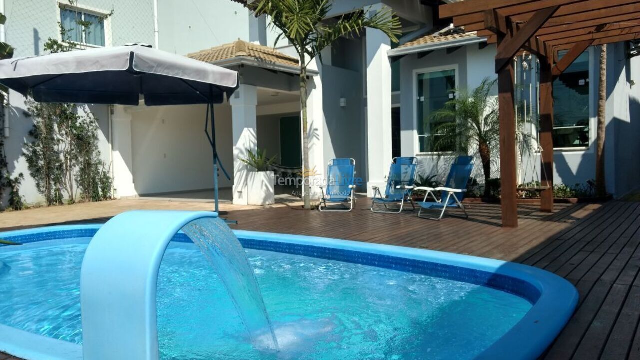 Casa para alquiler de vacaciones em Bombinhas (Mariscal)