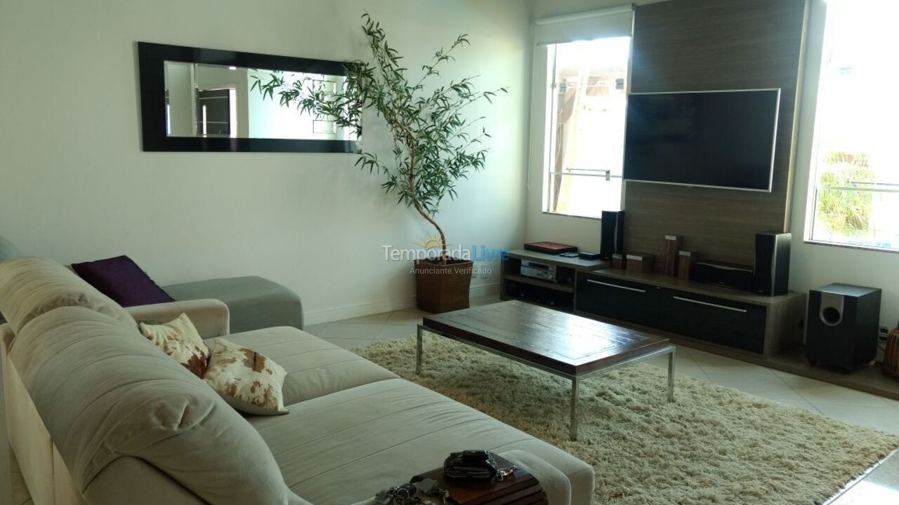 Casa para alquiler de vacaciones em Bombinhas (Mariscal)