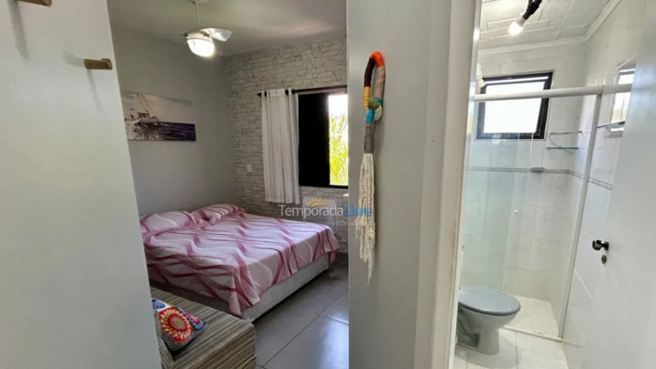 Apartamento para aluguel de temporada em Ubatuba (Praia das Toninhas)