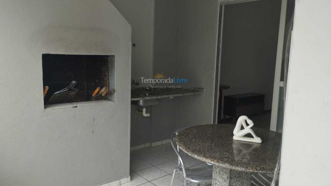 Apartamento para aluguel de temporada em Balneário Camboriú (Praia Central)