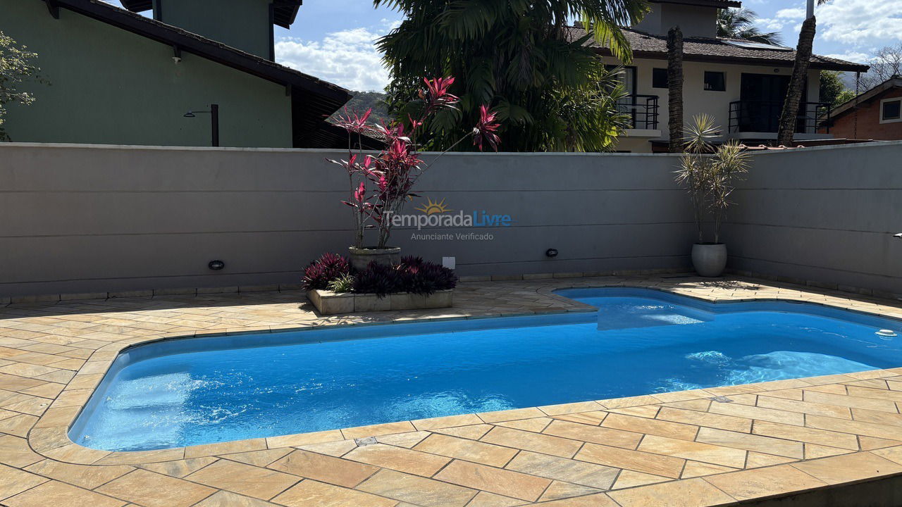 Casa para alquiler de vacaciones em Ubatuba (Horto)