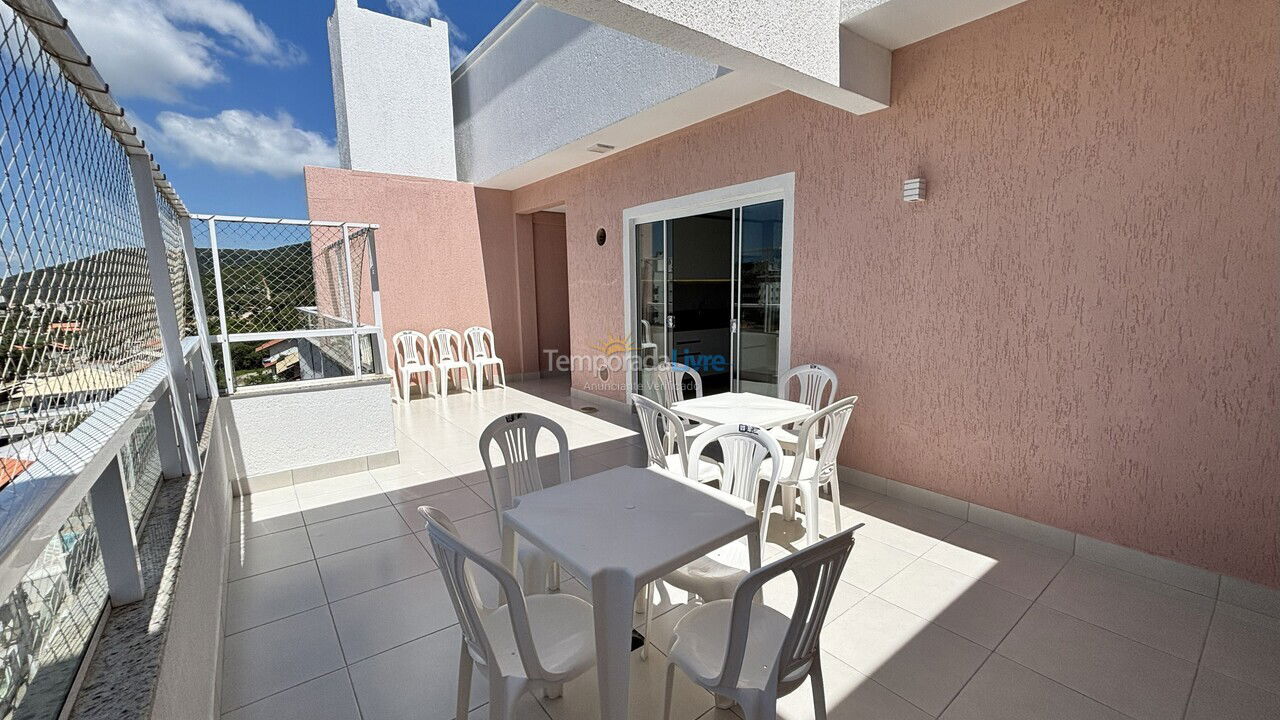 Apartment for vacation rental in Bombinhas (Praia de Bombas)