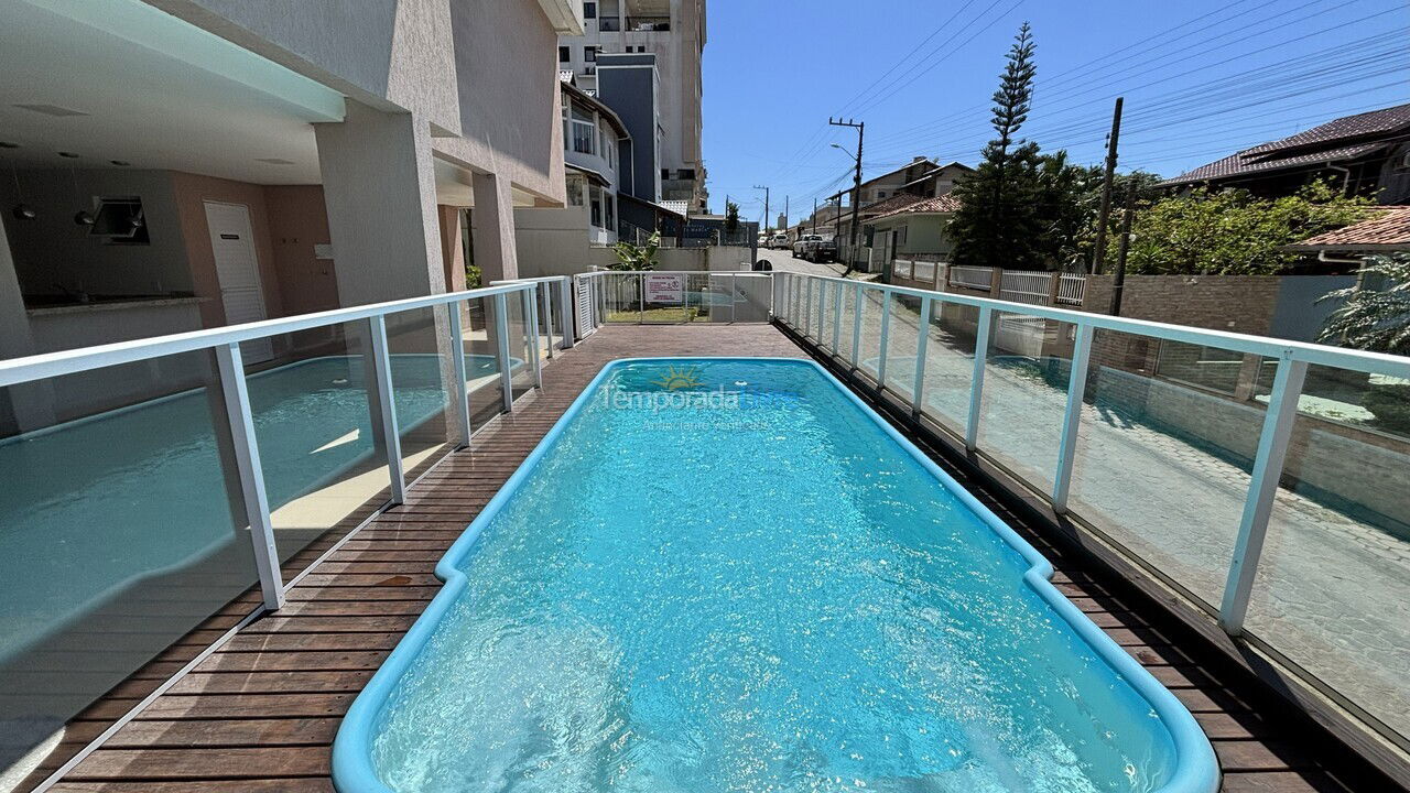 Apartment for vacation rental in Bombinhas (Praia de Bombas)