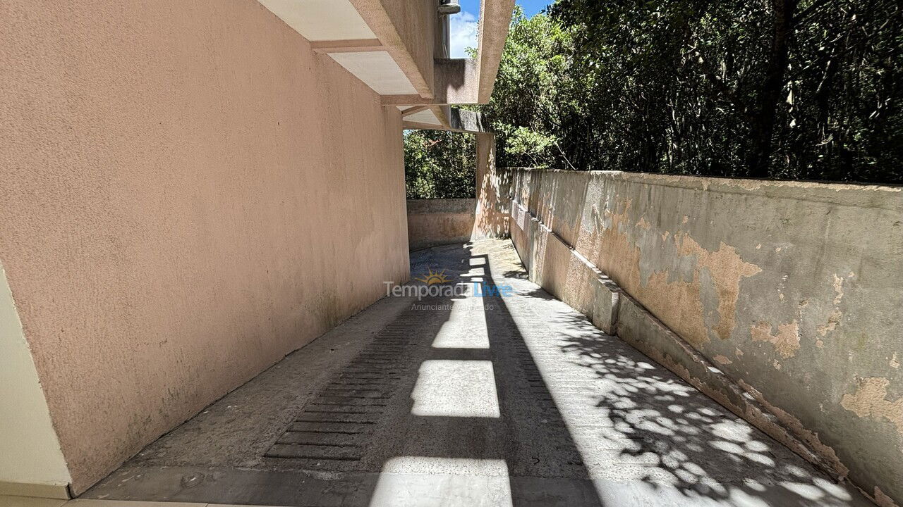 Apartment for vacation rental in Bombinhas (Praia de Bombas)