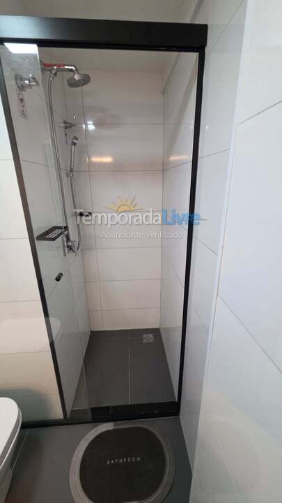 Banheiro social  Apartment for vacation rental in Fortaleza (Meireles)