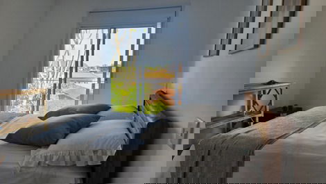 Flat 200m from the beach with sea view