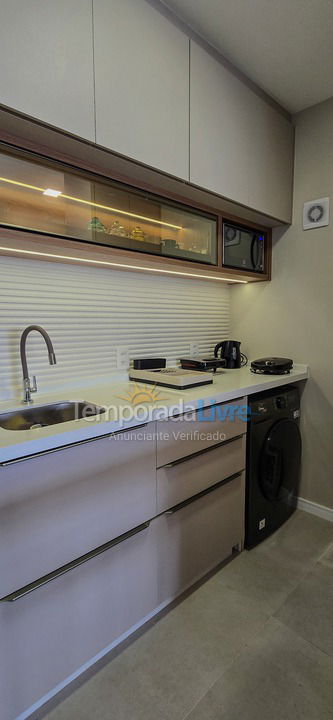 Apartamento para alquiler de vacaciones em Florianopolis (Praia dos Ingleses)