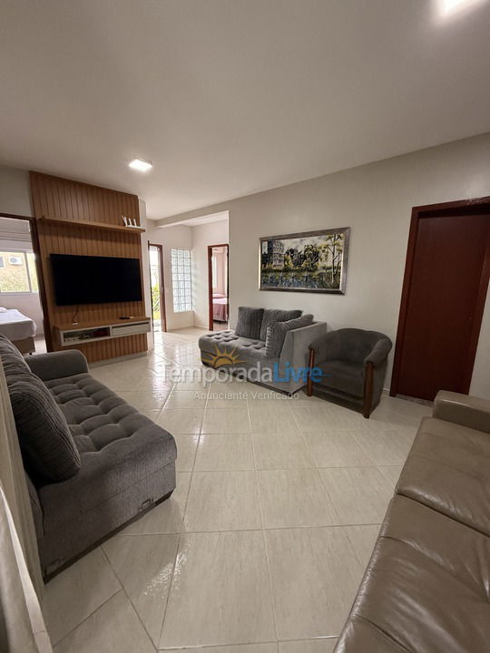 Casa para aluguel de temporada em Florianopolis (Praia dos Ingleses)