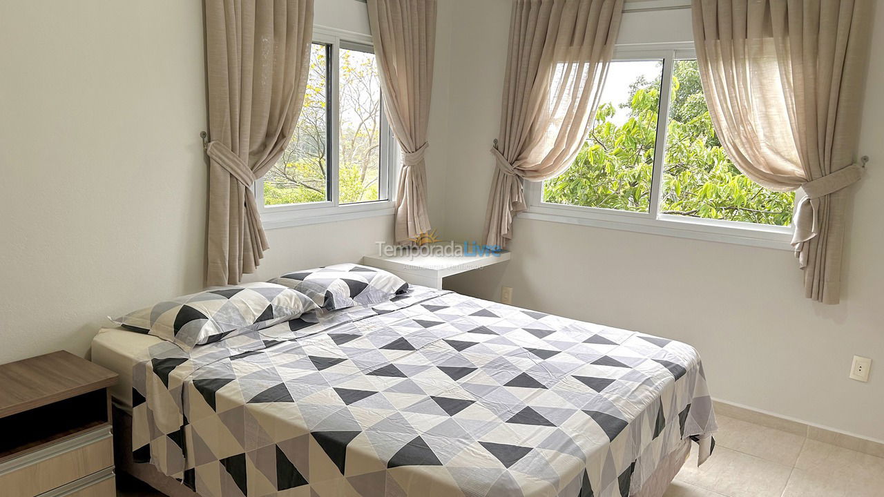 Casa para aluguel de temporada em Florianopolis (Praia dos Ingleses)