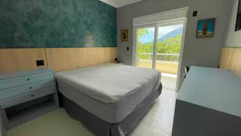 Hermosa casa en condominio disponible para alquiler.
