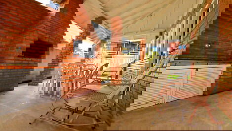 Excelente Casa con Piscina