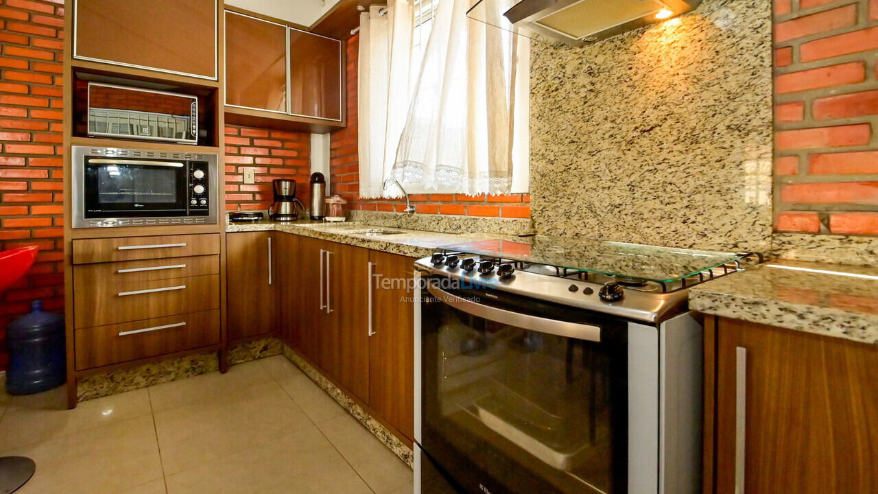 Casa para alquiler de vacaciones em Florianópolis (Ponta das Canas)