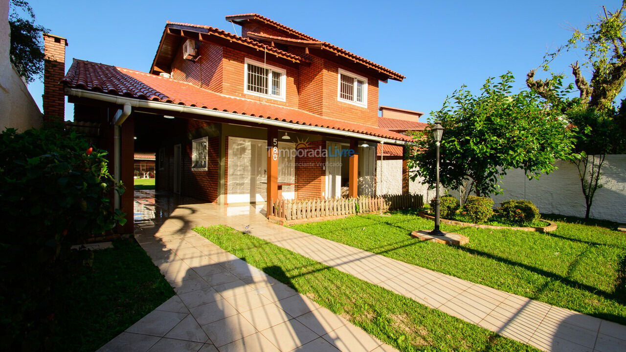 Casa para alquiler de vacaciones em Florianopolis (Canasvieiras)