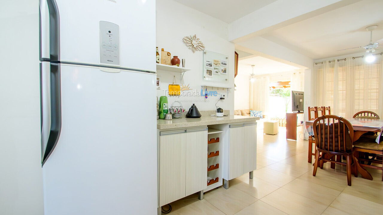 Casa para alquiler de vacaciones em Florianopolis (Canasvieiras)