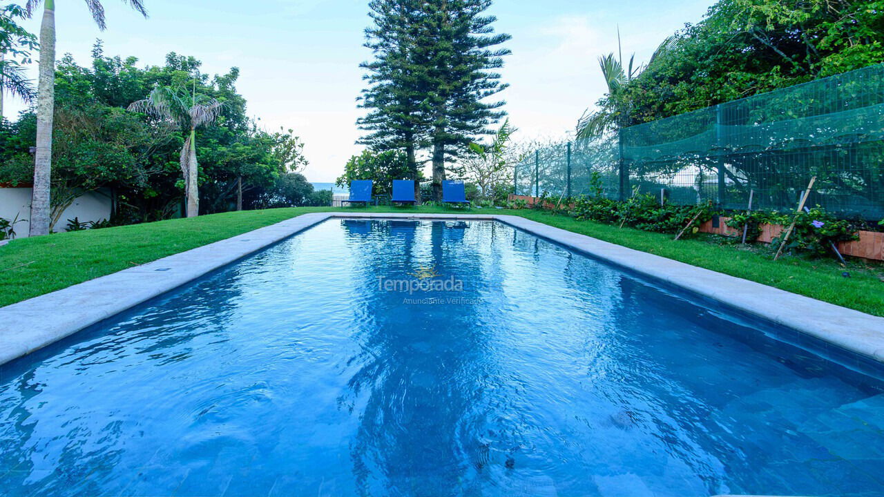 Casa para aluguel de temporada em Florianópolis (Brava)