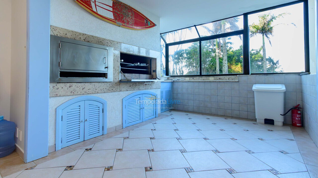 Casa para aluguel de temporada em Florianópolis (Brava)