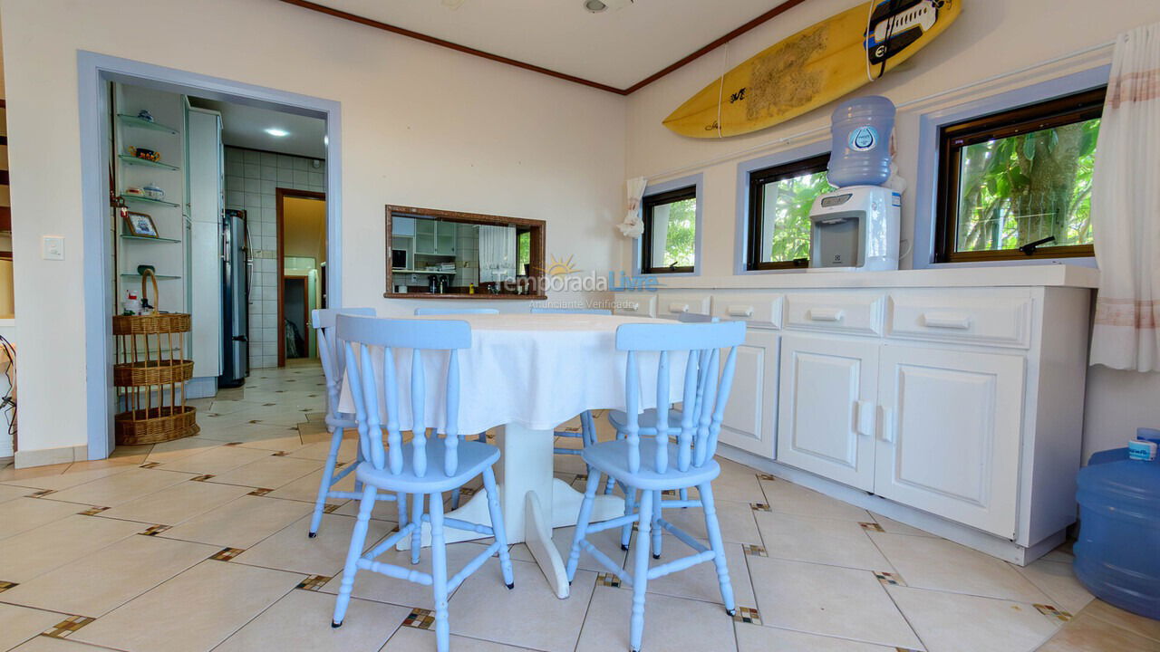 Casa para aluguel de temporada em Florianópolis (Brava)