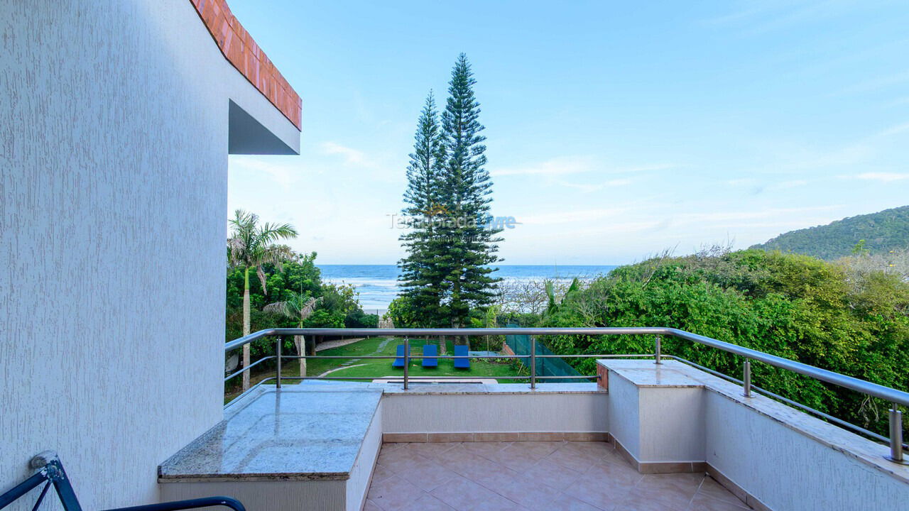 Casa para aluguel de temporada em Florianópolis (Brava)