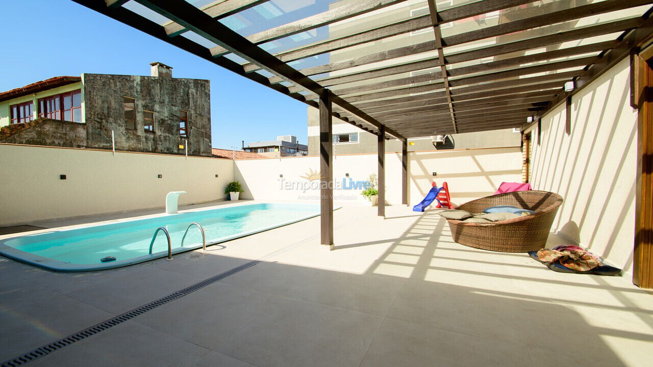 House for vacation rental in Florianopolis (Praia dos Ingleses)