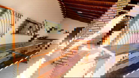 Huge house with pool, pool & gourmet area