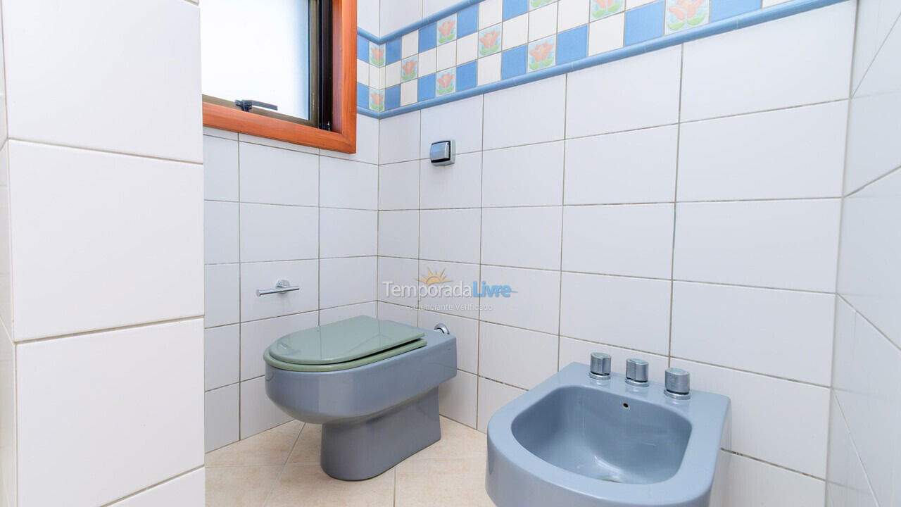 Casa para aluguel de temporada em Florianópolis (Brava)