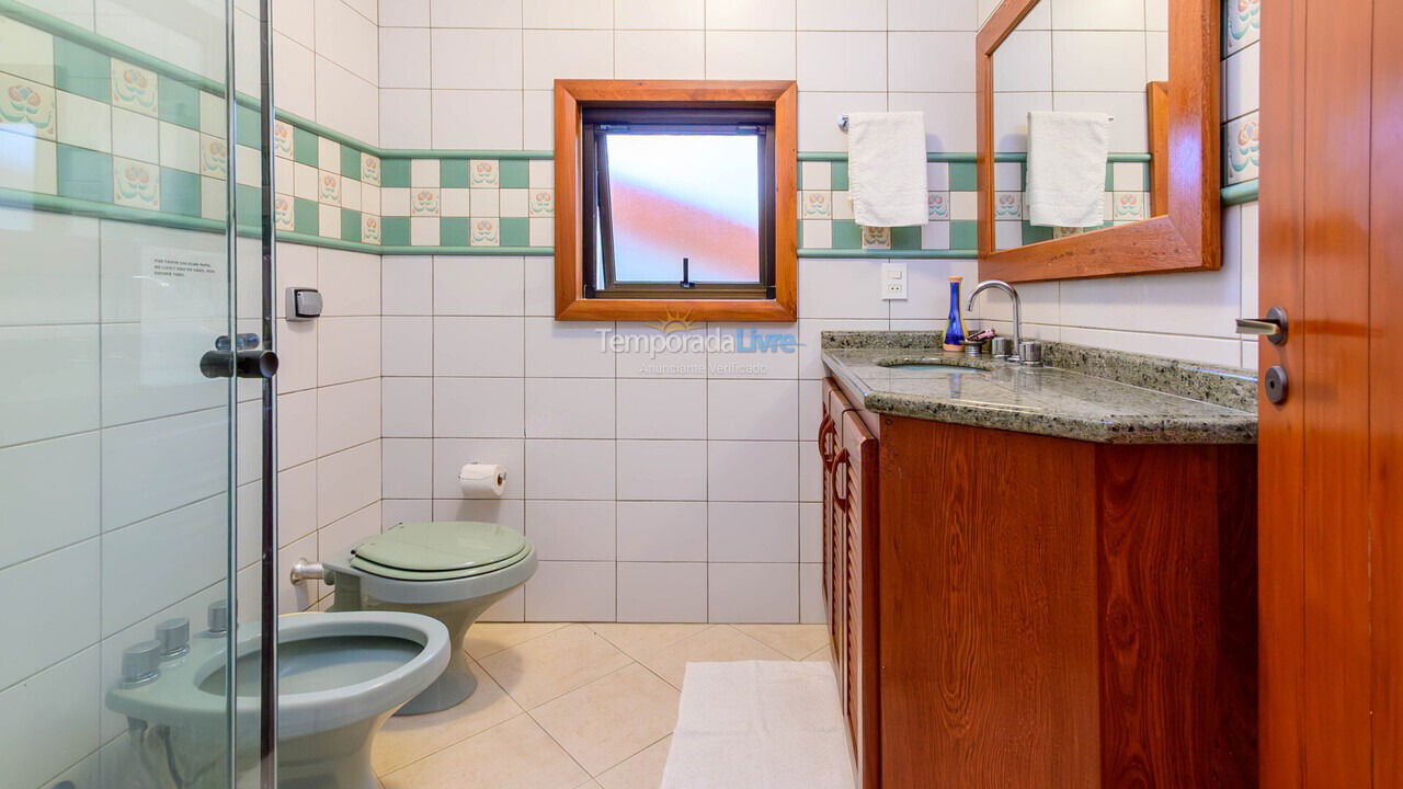 Casa para aluguel de temporada em Florianópolis (Brava)