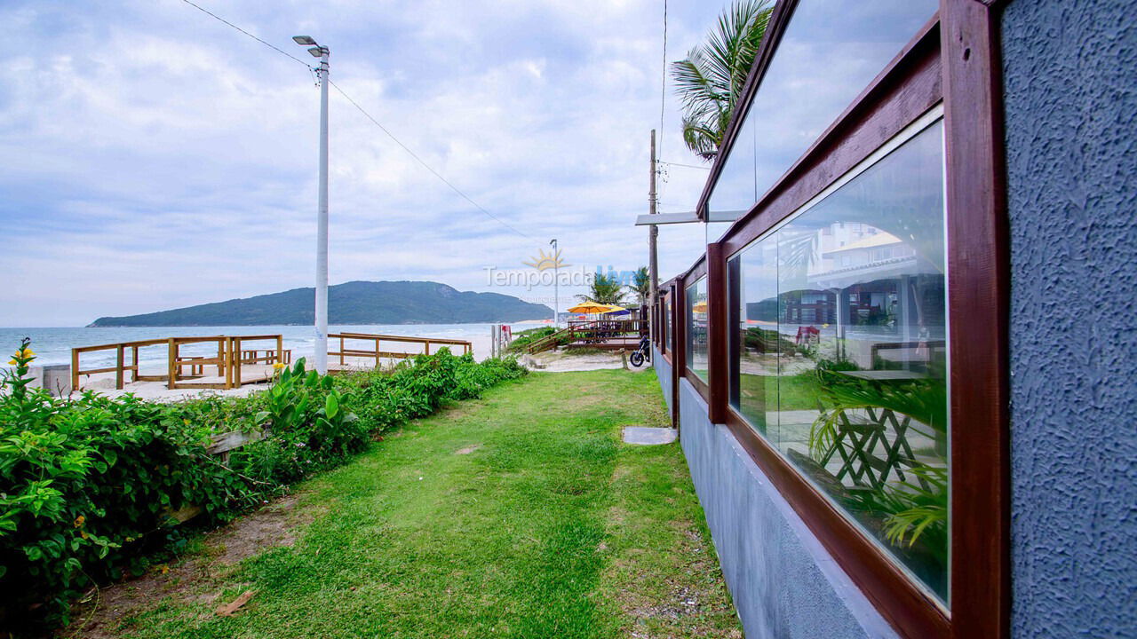 Casa para aluguel de temporada em Florianopolis (Praia dos Ingleses)