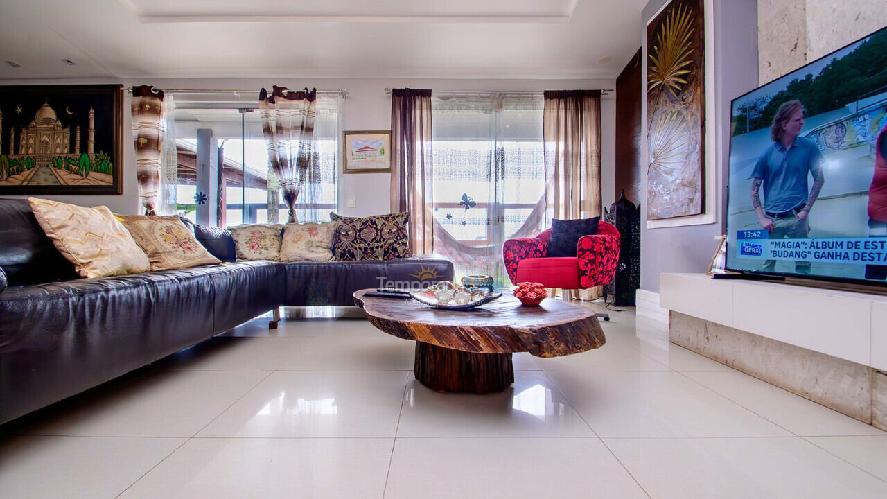 Casa para aluguel de temporada em Florianopolis (Praia dos Ingleses)