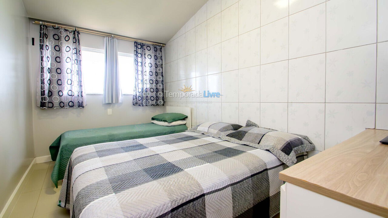 Casa para aluguel de temporada em Florianopolis (Praia dos Ingleses)