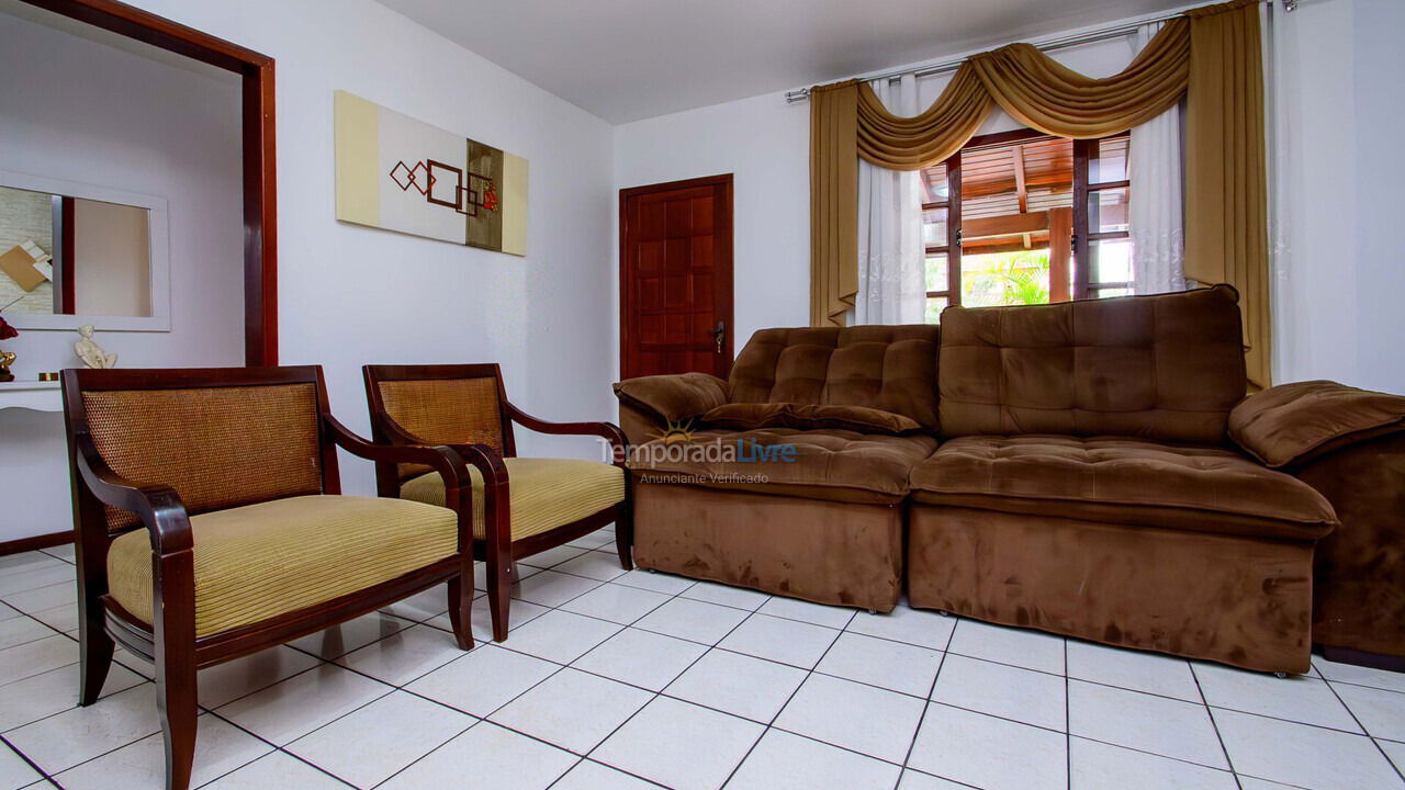 Casa para aluguel de temporada em Florianopolis (Praia dos Ingleses)