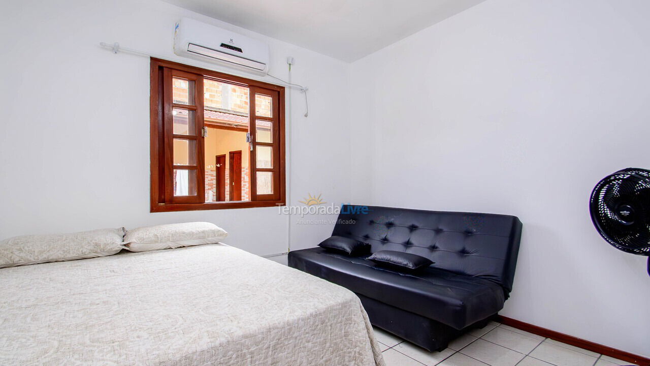 Casa para aluguel de temporada em Florianopolis (Praia dos Ingleses)