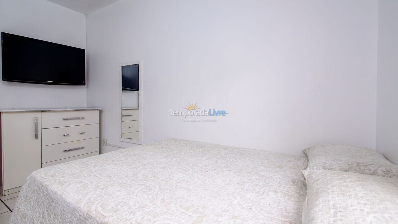 Casa para aluguel de temporada em Florianopolis (Praia dos Ingleses)